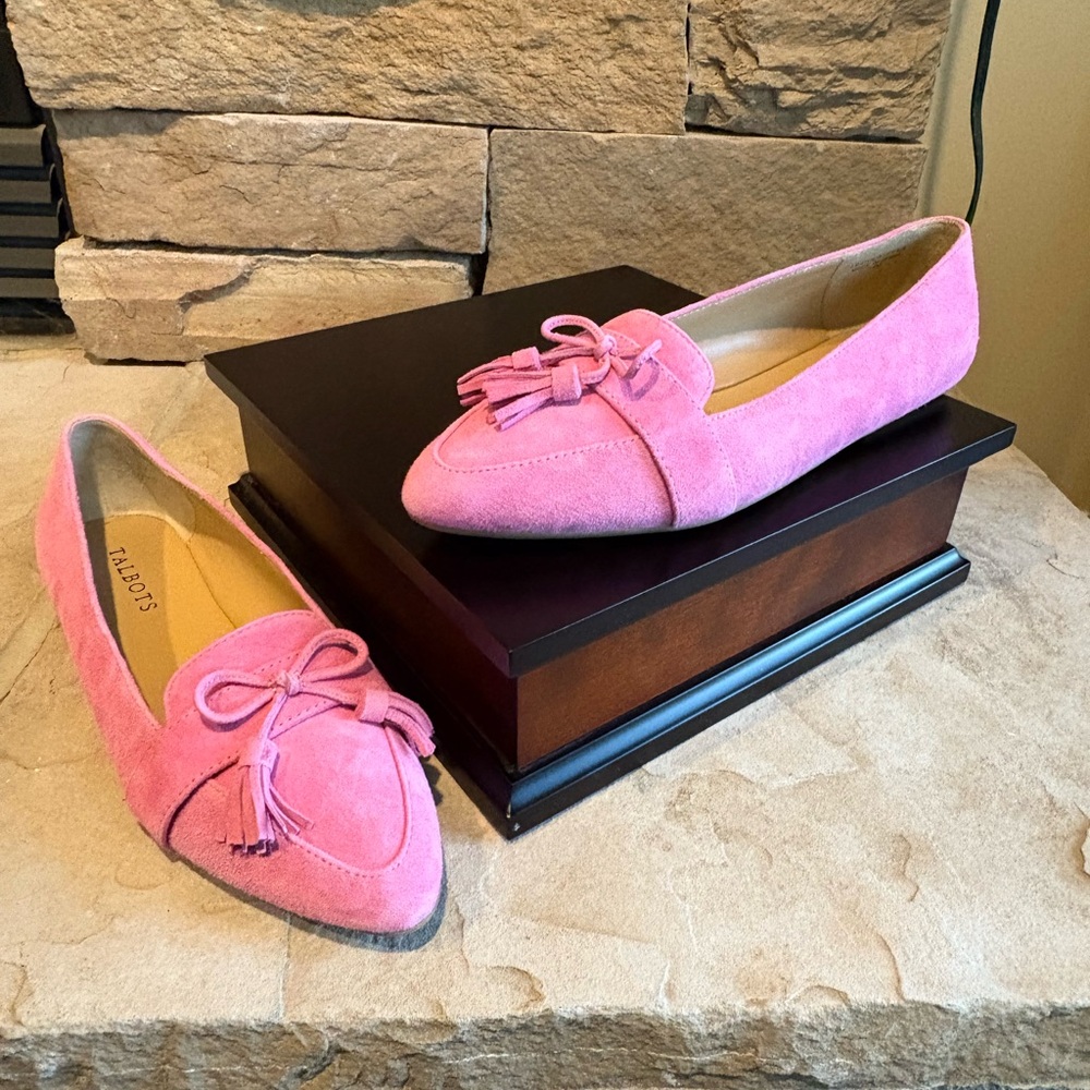 Talbots Women's Vibrant Pink Tassel Flats